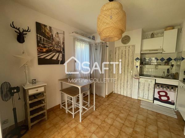 STUDIO  REZ-DE-JARDIN PROCHE MER + UNE PLACE DE PARKING PRIVATIVE