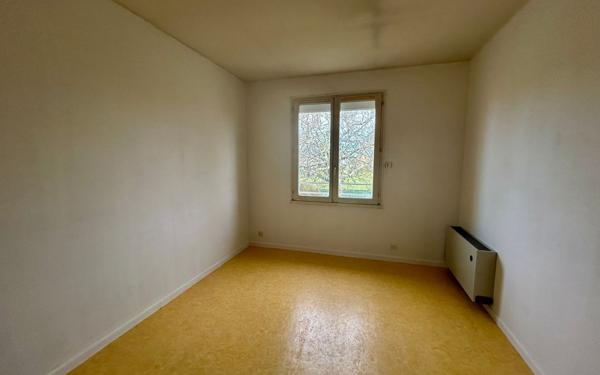 Maison à vendre    5 pièces •  La Rochefoucauld