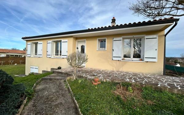 Maison à vendre    5 pièces •  La Rochefoucauld