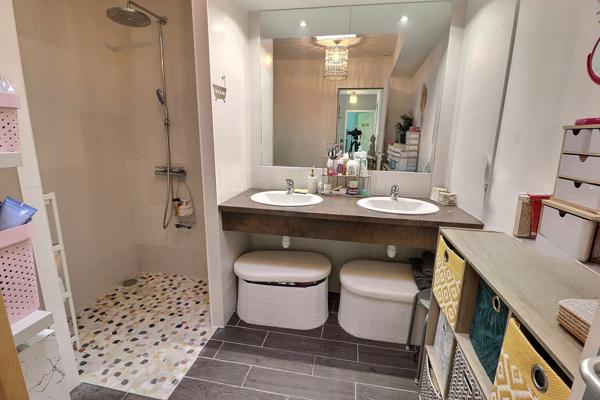 A VENDRE Maison Entraigues Sur La Sorgue 83 m²