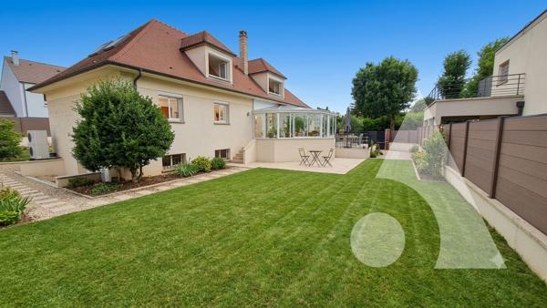 Maison 7 pièces 200 m2