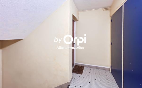 Appartement à vendre    2 pièces • 36,80 m2 Montluçon