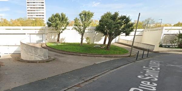 ANGERS MONTAIGNE PLACE DE STATIONNEMENT SECURISE, Angers 49000