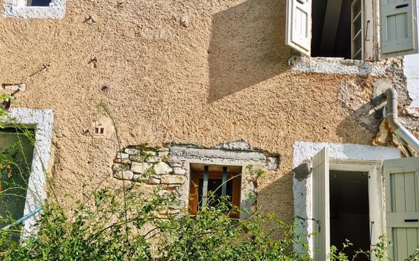 Maison à vendre    5 pièces • 200 m2 Lardiers