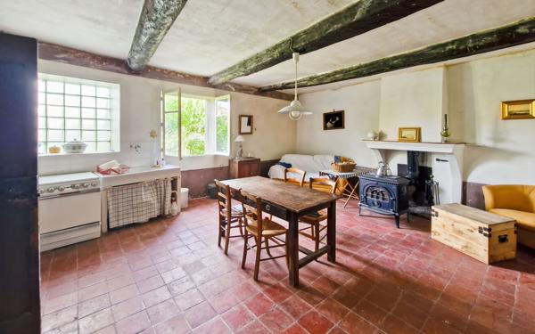 Maison à vendre    5 pièces • 200 m2 Lardiers