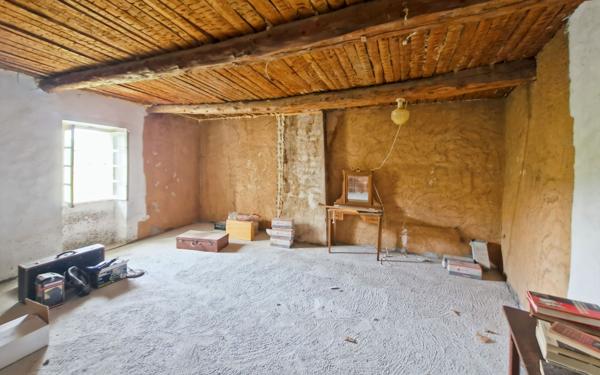 Maison à vendre    5 pièces • 200 m2 Lardiers