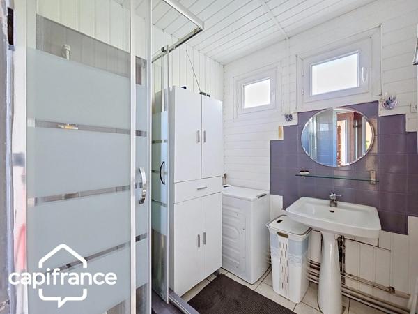 Maison de plain-pied 56 m² – 2 chambres – garage et dépendance – terrain 336 m² – Thouars