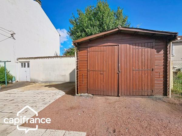 Maison de plain-pied 56 m² – 2 chambres – garage et dépendance – terrain 336 m² – Thouars