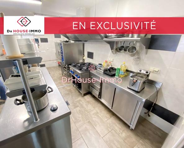 Commerce à vendre 4 pièces de 117 m²