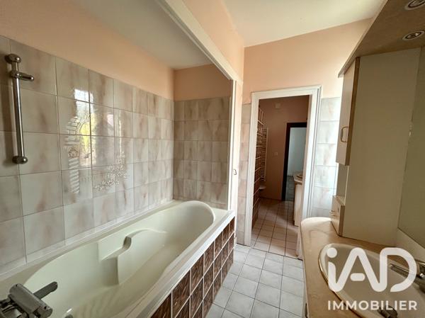 Maison à vendre 5 pièces 185 m² Allonnes