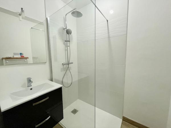 La Meignanne (49770) Maison rénovée 4 chambres