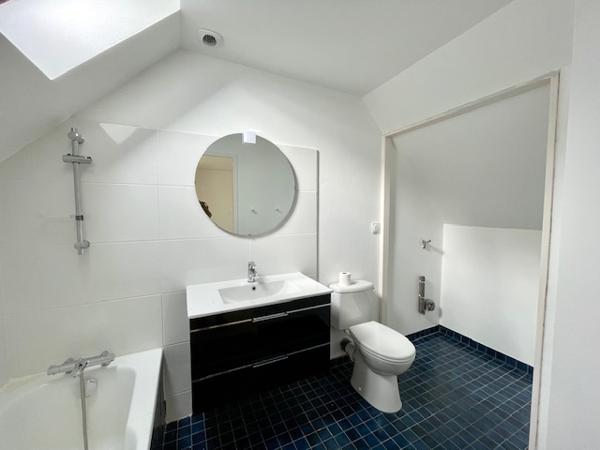 La Meignanne (49770) Maison rénovée 4 chambres