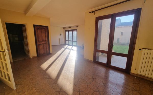 Maison à vendre    5 pièces • 145 m2 Le Pontet