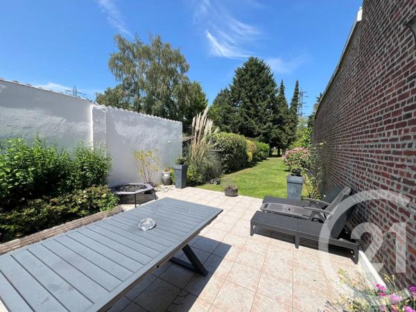 Maison à vendre  4 pièces - 159 m 2   HELLEMMES LILLE  - 59