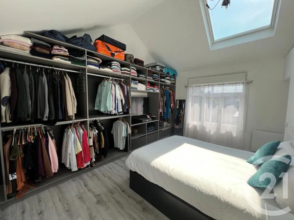 Maison à vendre  4 pièces - 159 m 2   HELLEMMES LILLE  - 59