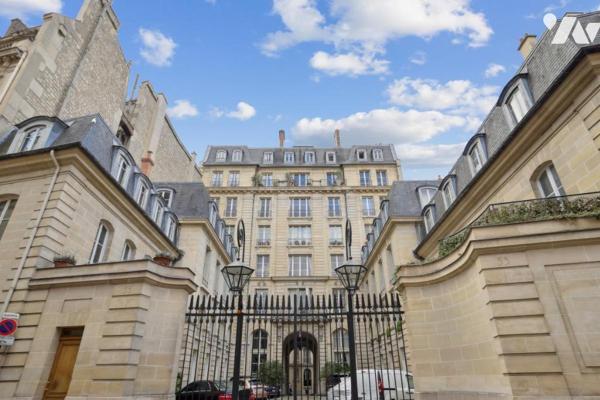 Studio plein ciel au vues sur jardins et monuments parisiens