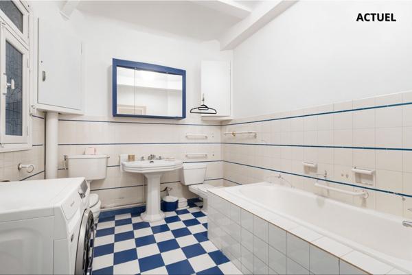 Appartement F5 à vendre  5 pièces - 145,40 m2 PARIS - 75006