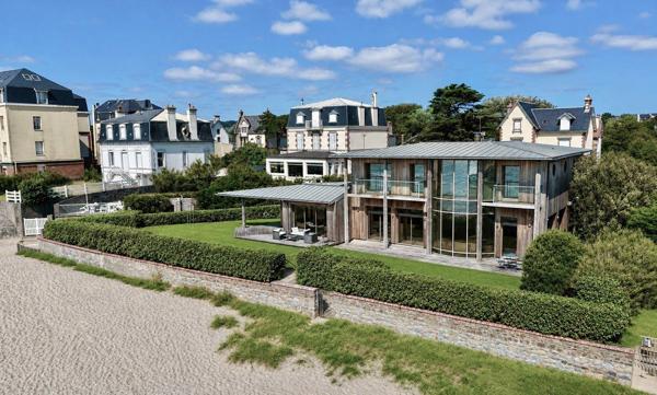 Vente Maison de luxe Granville 10 Pièces 310 m²