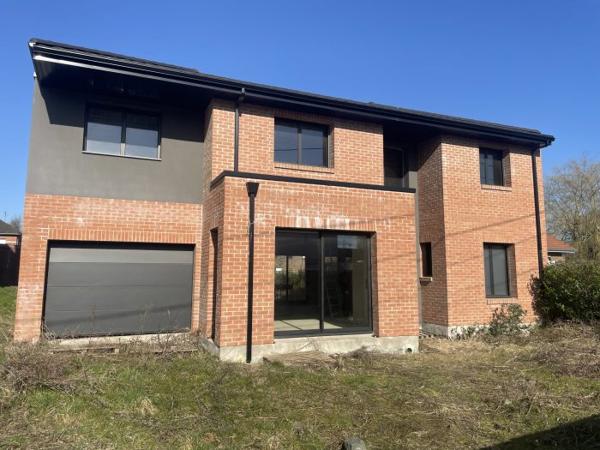 Maison individuelle Hallennes-lez-Haubourdin 168.22 m²