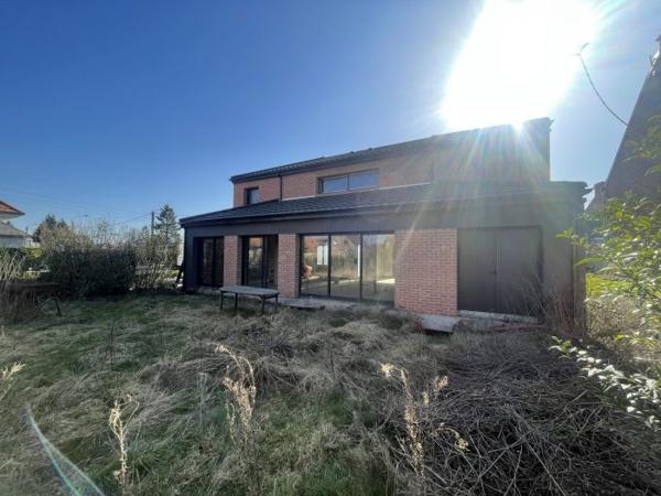 Maison individuelle Hallennes-lez-Haubourdin 168.22 m²