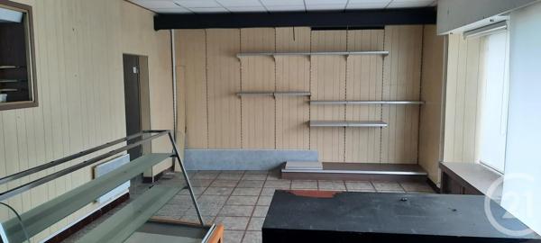 Immeuble à vendre  130 m 2   CREPY EN VALOIS  - 60