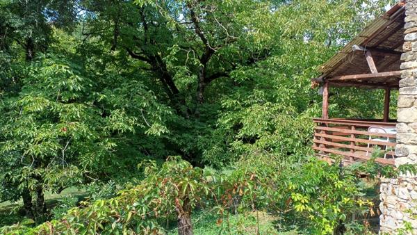 Maison du 17ème dans environnement très calme, avec un gite ou maison d'amis