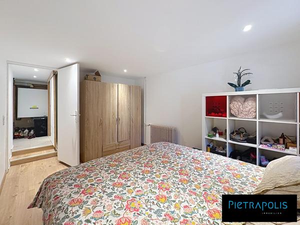 Ensemble immobilier de 3 appartements avec Jardin - La Plaine Santy