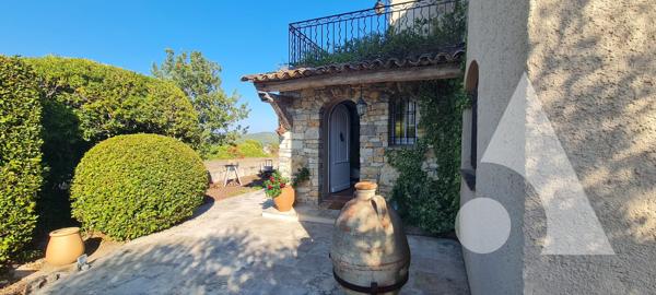 Maison 10 pièces 240 m2