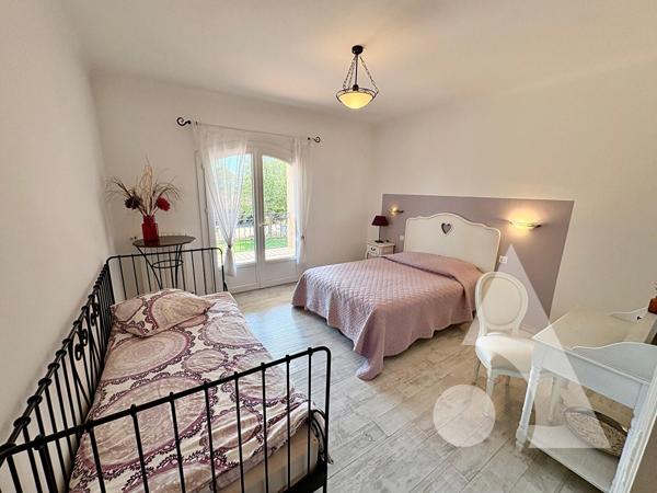 Maison 10 pièces 240 m2
