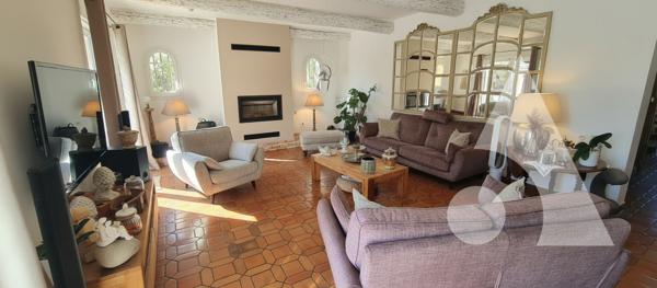 Maison 10 pièces 240 m2