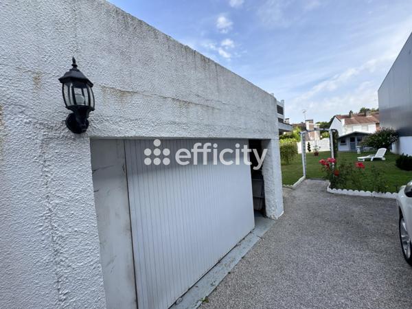 Maison
         9 pièces
        - 108 m² 206 700 € *