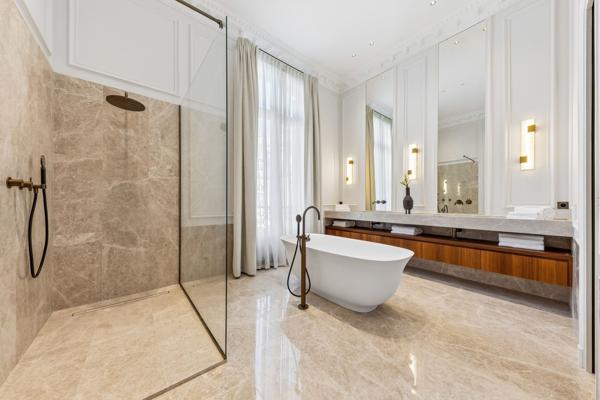 Vente Appartement de luxe Paris 8 5 Pièces 200 m²