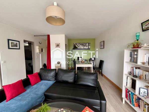 Nansouty : T2 de 54 m² avec vue dégagée au 3e étage et grand balcon