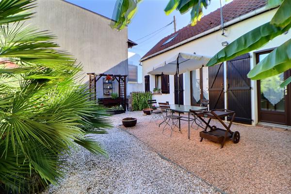 Charmante maison 5 pièces à Saint Leu La Forêt