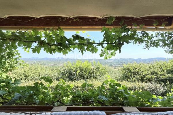 Maison à vendre 8 pièces de 214 m² à Montauroux