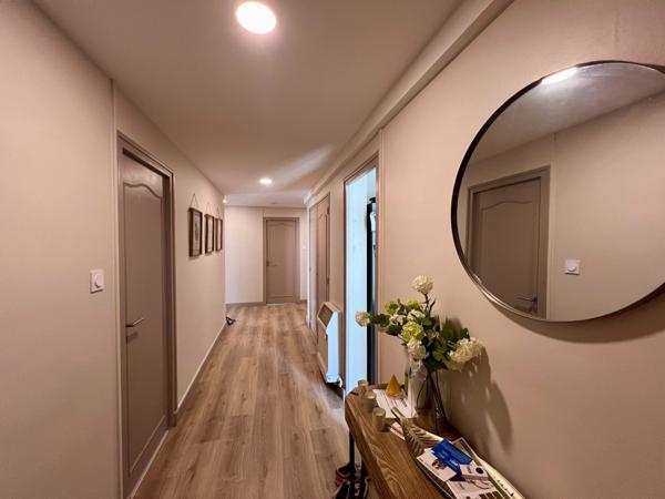 T5 Place de la Vendée - Posez vos valises - Balcon - Cave et Parkings