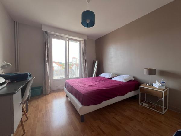 T5 Place de la Vendée - Posez vos valises - Balcon - Cave et Parkings