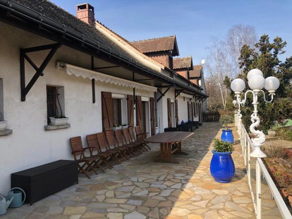 Maison à vendre 7 pièces proche de MONTLUCON (03)