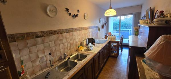 CHARTRES quartier Aligre, Bel appartement T4 - 2 Chambres d'environ 85m² situé proche Gare et Centre