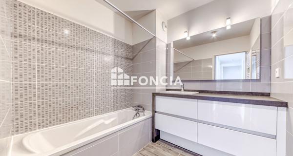 À vendre Appartement 4 pièces 86.75 m² - Lyon 69008