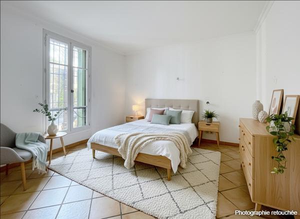 AIX -EN-PROVENCE- CENTRE HISTORIQUE- GARAGE