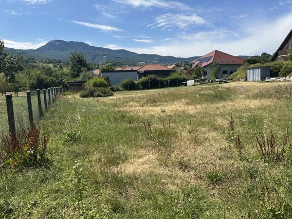 Terrain à vendre LES MARCHES (73)