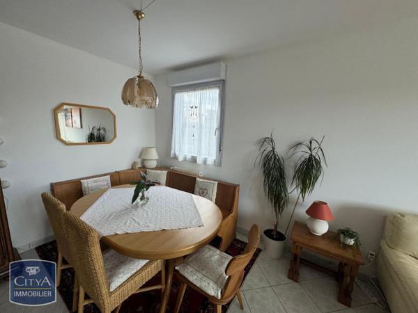 Location appartement Saint-Genis-Pouilly (01630) 4 pièces 80m²