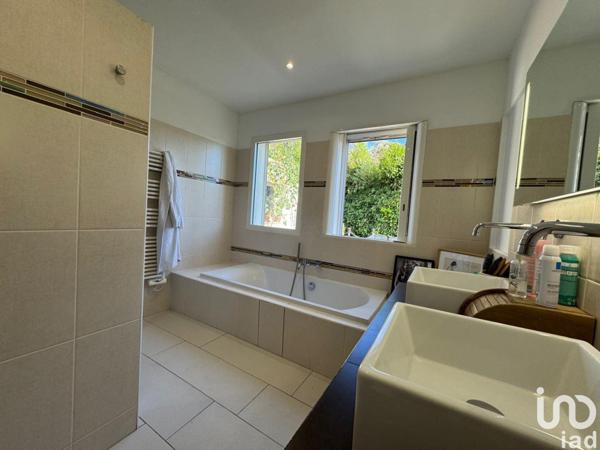 Maison à vendre 6 pièces 180 m² Nice