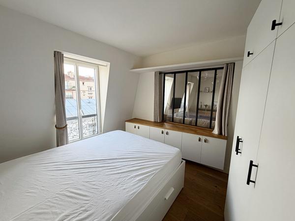 Appartement Paris 2 pièce(s) 43.31 m2