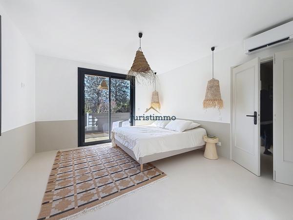 Vaison-la-Romaine (84110) Élégante propriété avec piscine à quelques pas du centre de Vaison-la-Romaine