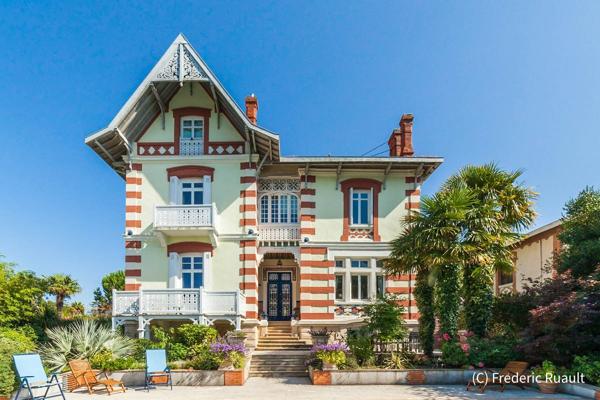 Vente Maison de luxe Arcachon 10 Pièces 340 m²