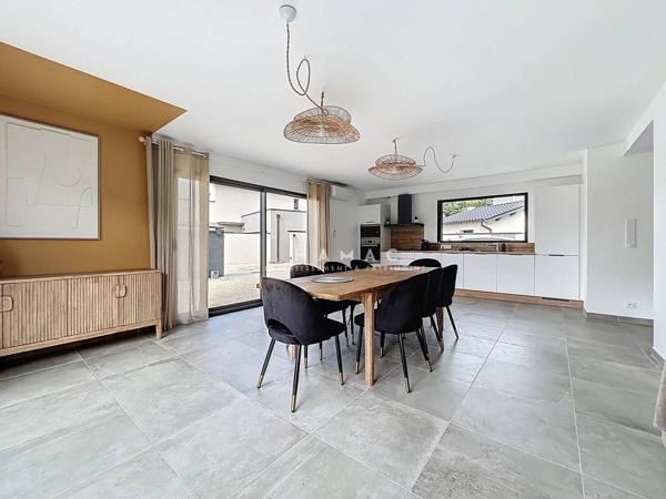 Maison T5 – 135m² – Terrain 565 m²