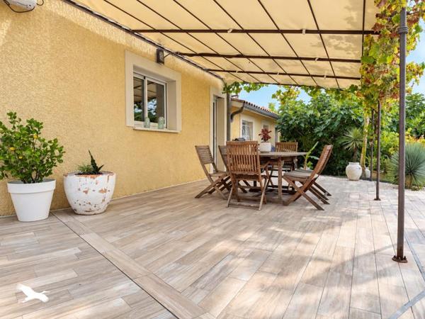 Maison à vendre 530 000 € Gratentour 6 p 201 m² DPE C