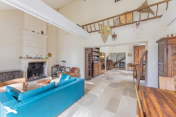 Maison à vendre |  Barrou |  8 pièces | 267 m²